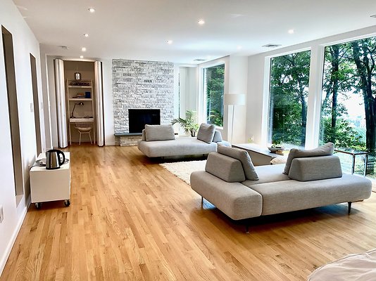 D58917CB-1D7B-4211-B93D-570C2160A501