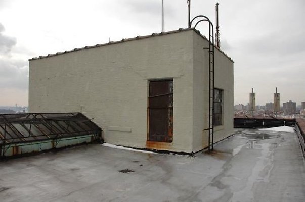 lightbox and roof - 07