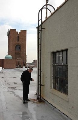 lightbox and roof - 08