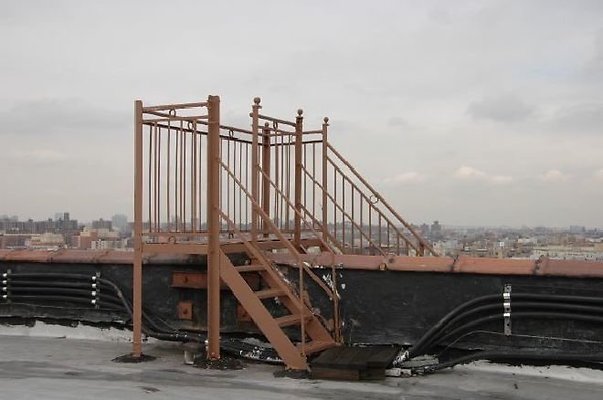 lightbox and roof - 06