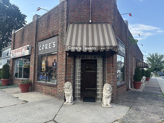 Cores Tavern